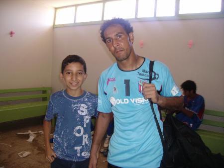 mon frère HAMZA et  CHADLI